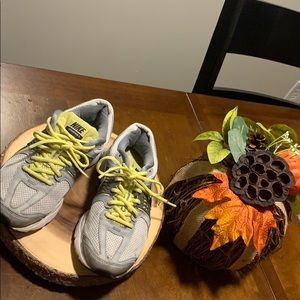 MAKE AN OFFER! 🎉 Nike Sneakers